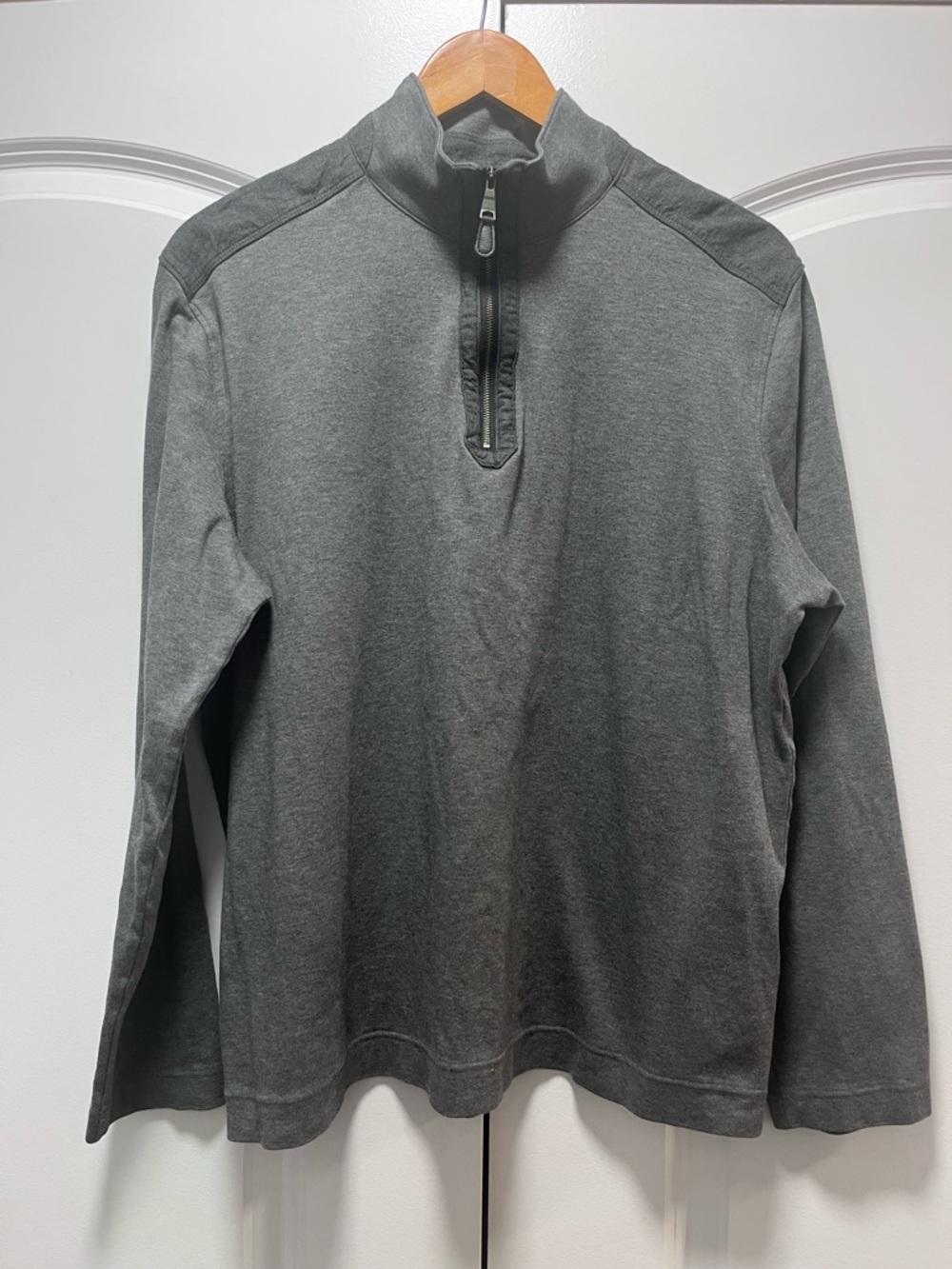 Banana Republic, 1/4 zip Charcoal Gray Pullover, luxury touch cotton, size XL